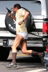 cuba gooding running in his underwear