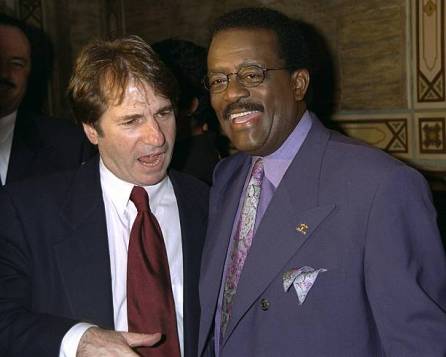Barry scheck and johnnie cochran